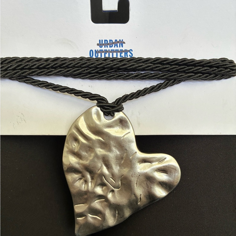 Urban Outfitters Silver Heart Pendant Necklace